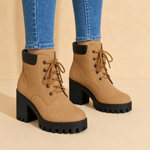 Chunky Plateau-Boots mit Blockabsatz und Schnürung