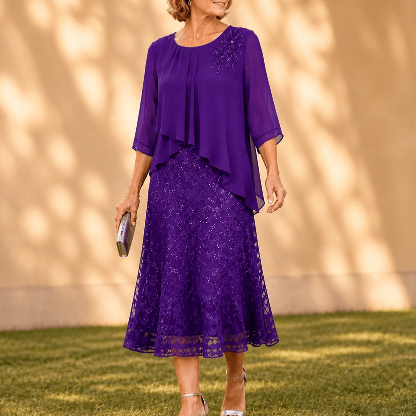 Elegantes Midikleid mit Spitzenoverlay und Chiffonärmeln