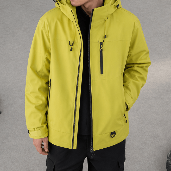 Wasserdichte Damen Regenjacke mit Kapuze und Lotuseffekt