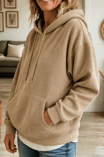 Geripptes Kapuzensweatshirt in Cord-Optik mit Kängurutasche