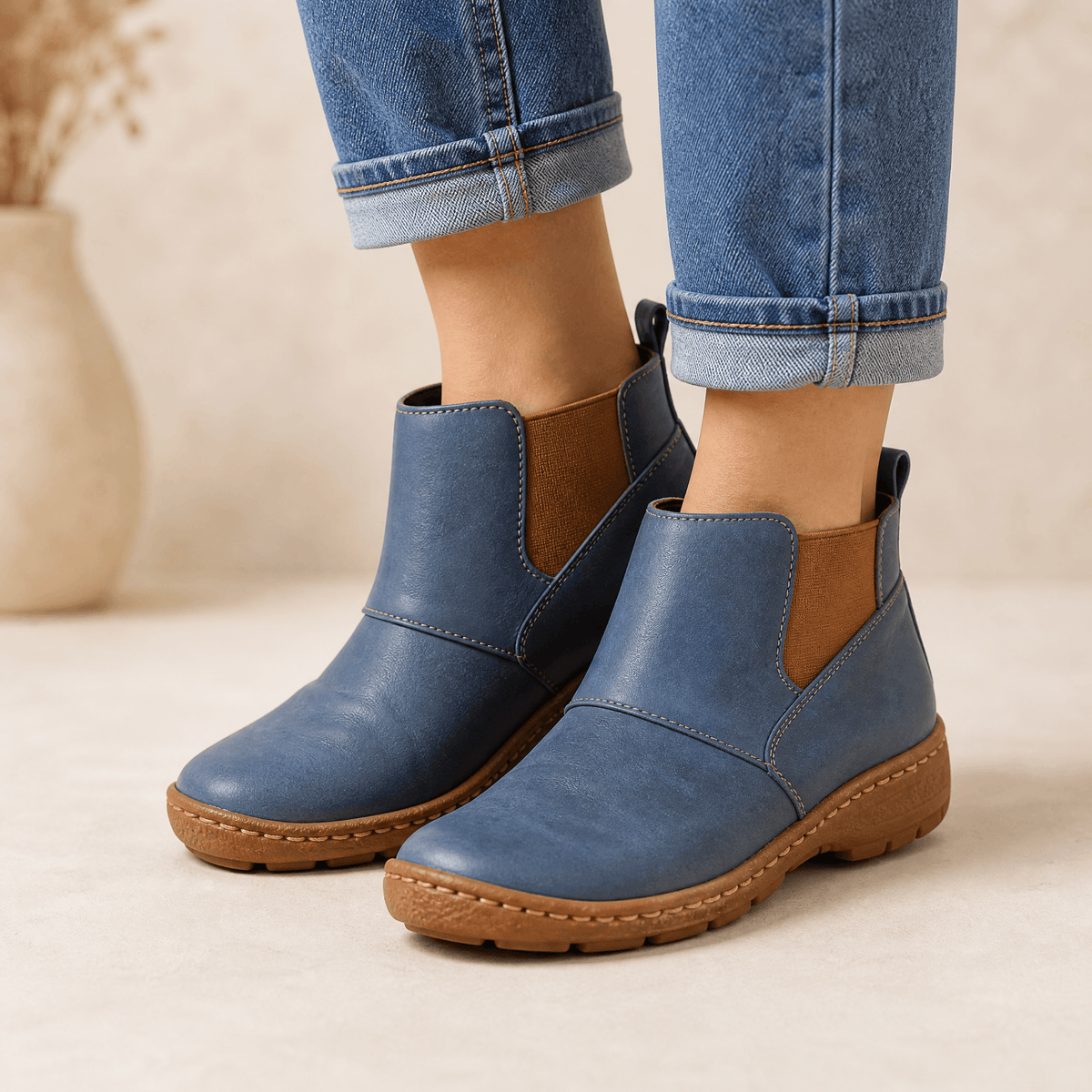Solena Verstellbare Damen Stiefeletten mit extra weiter Zehenbox