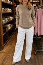 Zopfmuster Rundhals Strickpullover mit Blumendetails am Saum