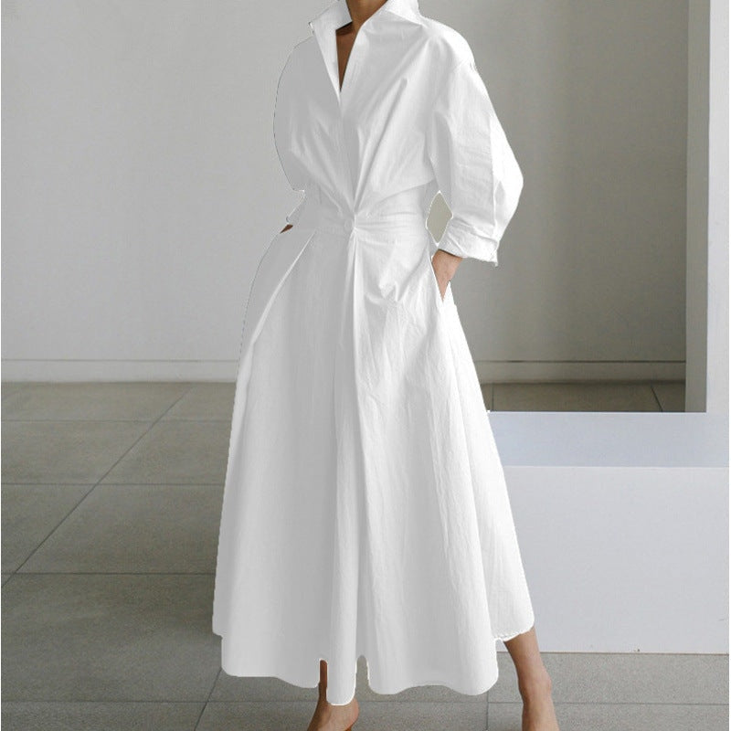 Alora Kragen-Maxikleid mit Wickeloptik und Zeitungsprint