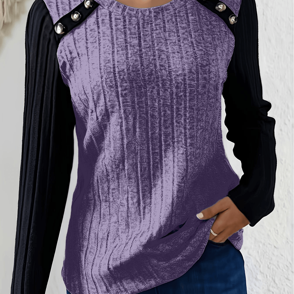 Damen Pullover Langarmshirt mit Kontrastärmeln und Knopfdetail am Rundhals