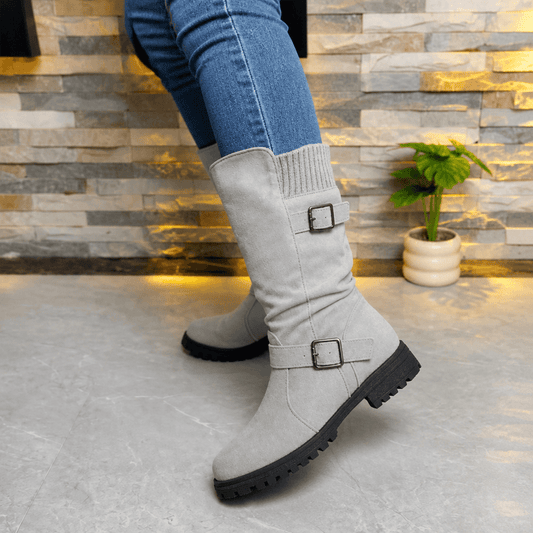 Damen Winterstiefel aus Veloursleder mit Strickbündchen und Profilsohle im Slouch-Design