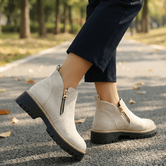 Wildleder-Winterstiefel für Damen mit Seitenreissverschluss und Blockabsatz