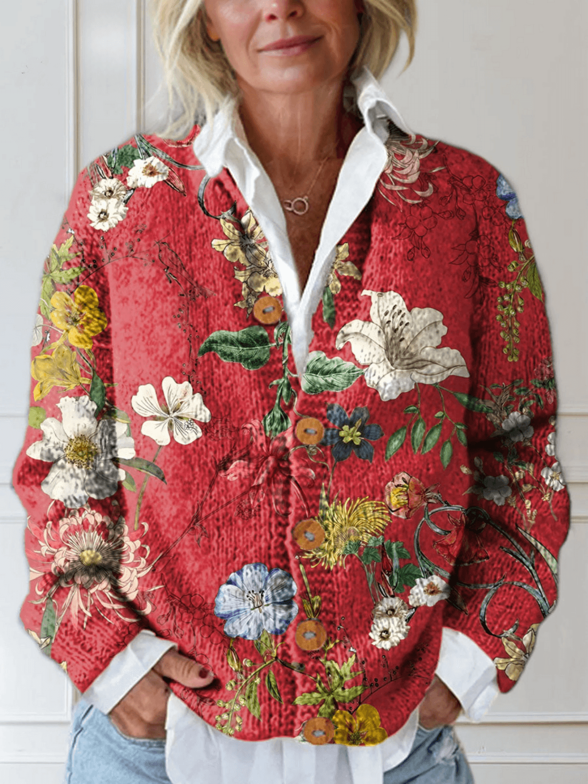 Lena Geblümte Strickjacke mit Knopfleiste für Damen im Relaxed Fit