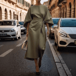 Elegantes Midikleid mit Fledermausärmeln für den Herbst