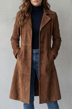 Langer Damenmantel im Wildleder-Look mit Taillenformung