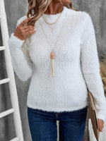 Flauschiger Damen-Norwegerpullover in Weiss mit Stehkragen und Langarm
