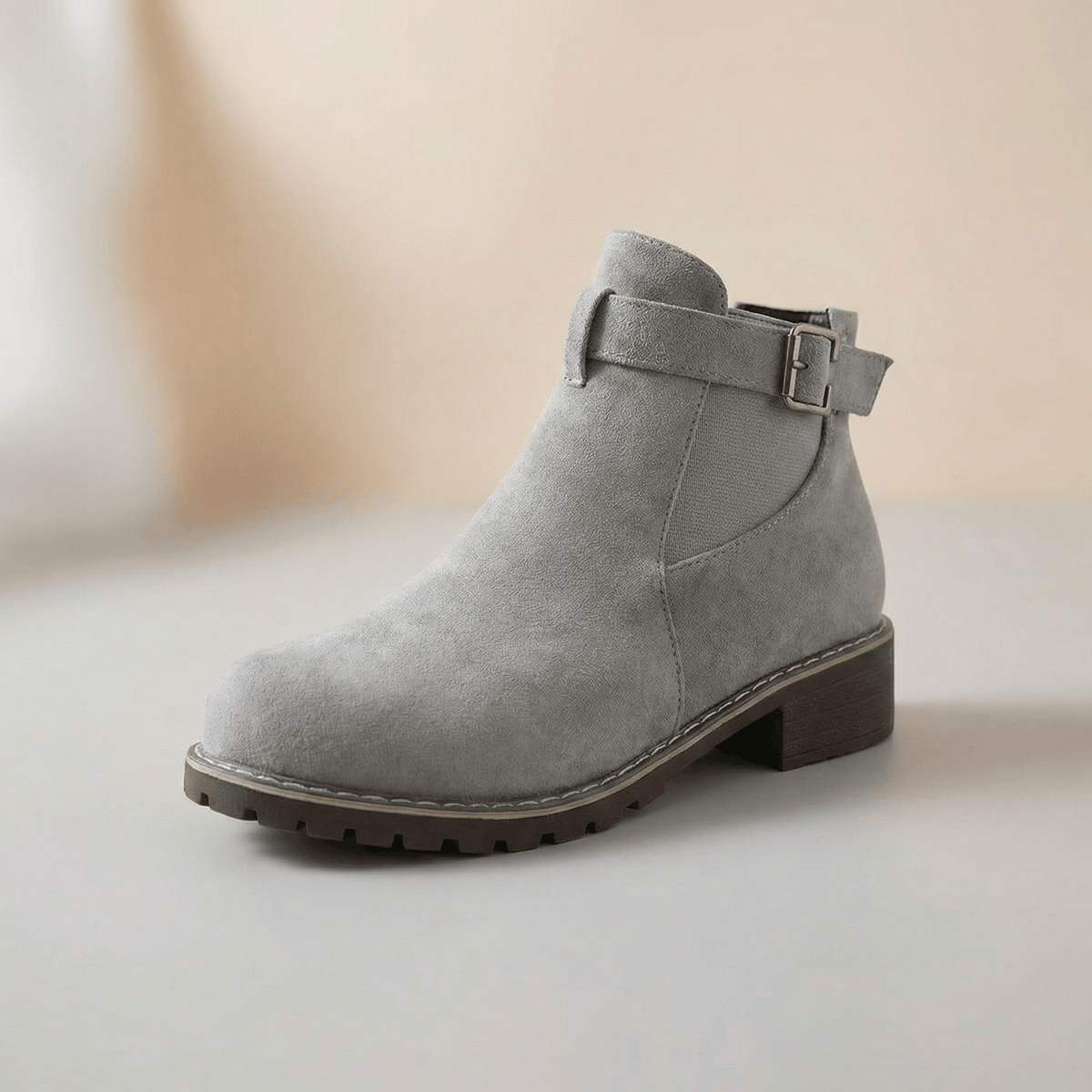 Damen Stiefeletten aus Veloursleder-Optik mit Schnalle und Blockabsatz