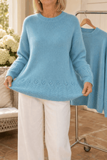 Zopfmuster Rundhals Strickpullover mit Blumendetails am Saum