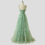 Besticktes Tüll-Ballkleid mit Blumenmuster für die Weihnachtsfeier