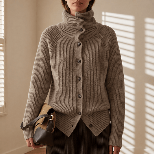 Antiparos Wollstrickjacke mit Wasserfallkragen und Knopfleiste für Damen