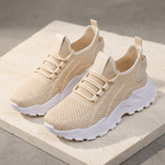 Bequeme Damen Sneaker aus atmungsaktivem Strick mit Slip-On Design