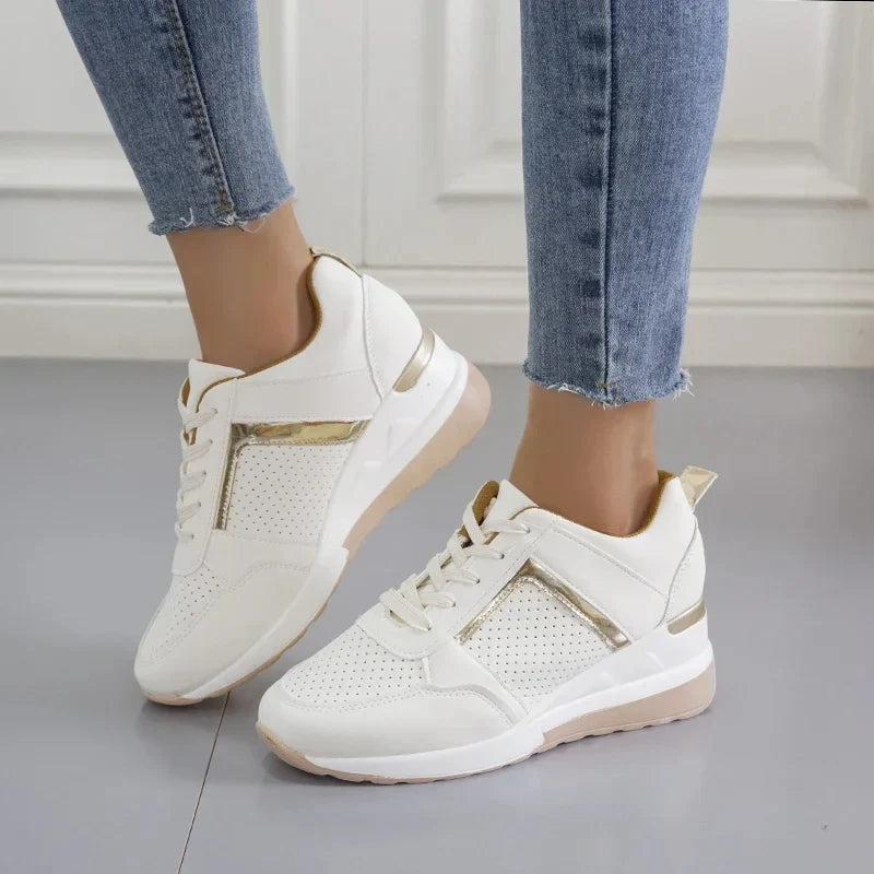 Bequeme Damen Sneaker mit atmungsaktivem Mesh und Keilsohle