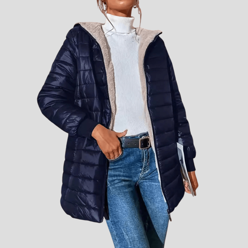 Gefütterte Steppjacke mit Kapuze für Damen im Winterlook
