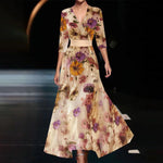 Elegantes Maxikleid mit V-Ausschnitt und Beinschlitz für den Herbst
