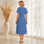 Florenza Gestuftes Damen-Midikleid aus Chiffon-Optik mit Rundhalsausschnitt