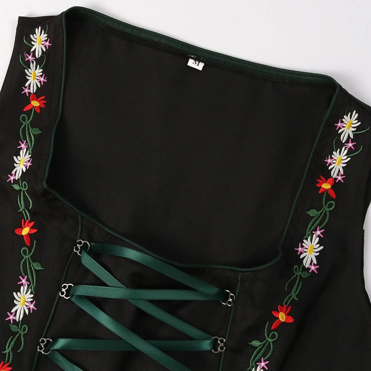 Besticktes Dirndlkleid mit Schürze für Damen im Trachtenmode-Stil