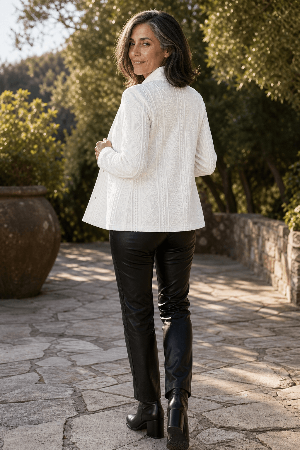 Strukturierter Strick-Blazer für Damen mit Stehkragen und offener Front