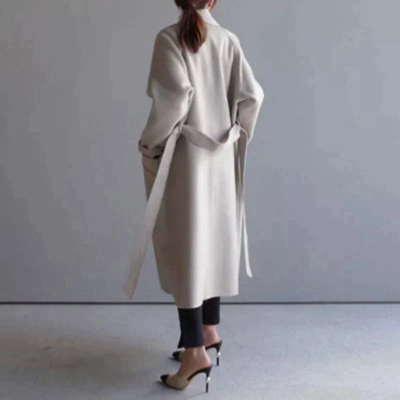 Oversized Wollmantel für Damen mit Gürtel und Reverskragen