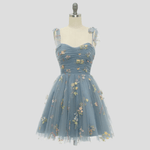 Besticktes Tüll-Ballkleid mit Blumenmuster für die Weihnachtsfeier