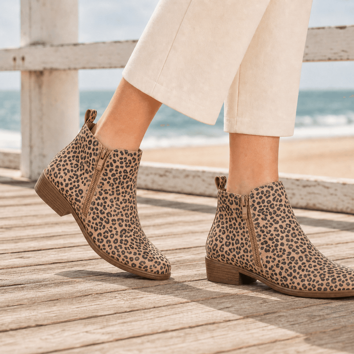 Damen Ankle Boots mit Seitlichem Reissverschluss und Blockabsatz