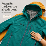 Wasserdichte Damen Regenjacke mit Kapuze und Lotuseffekt