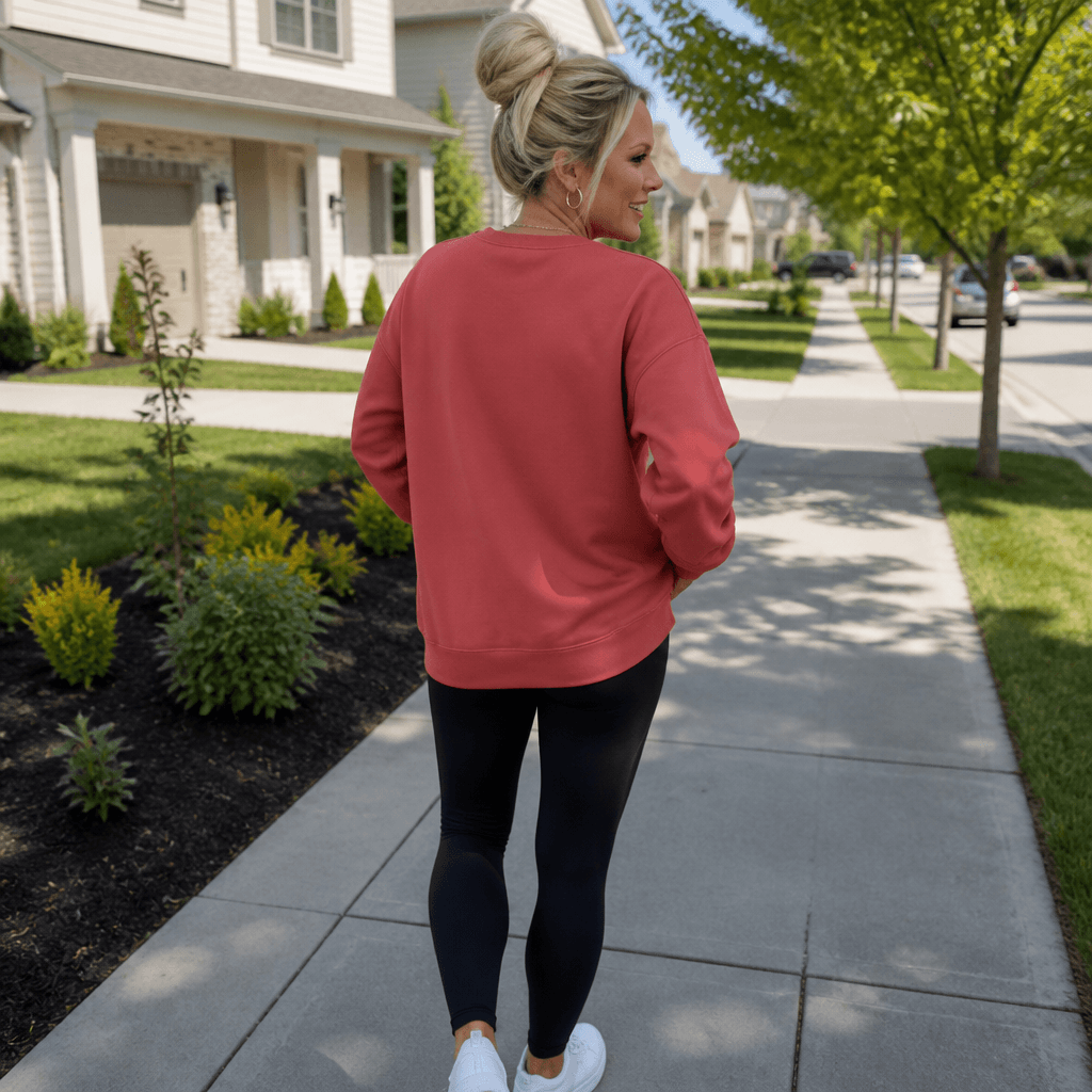 Oversize Sweatshirt mit Kängurutasche und Rundhalsausschnitt