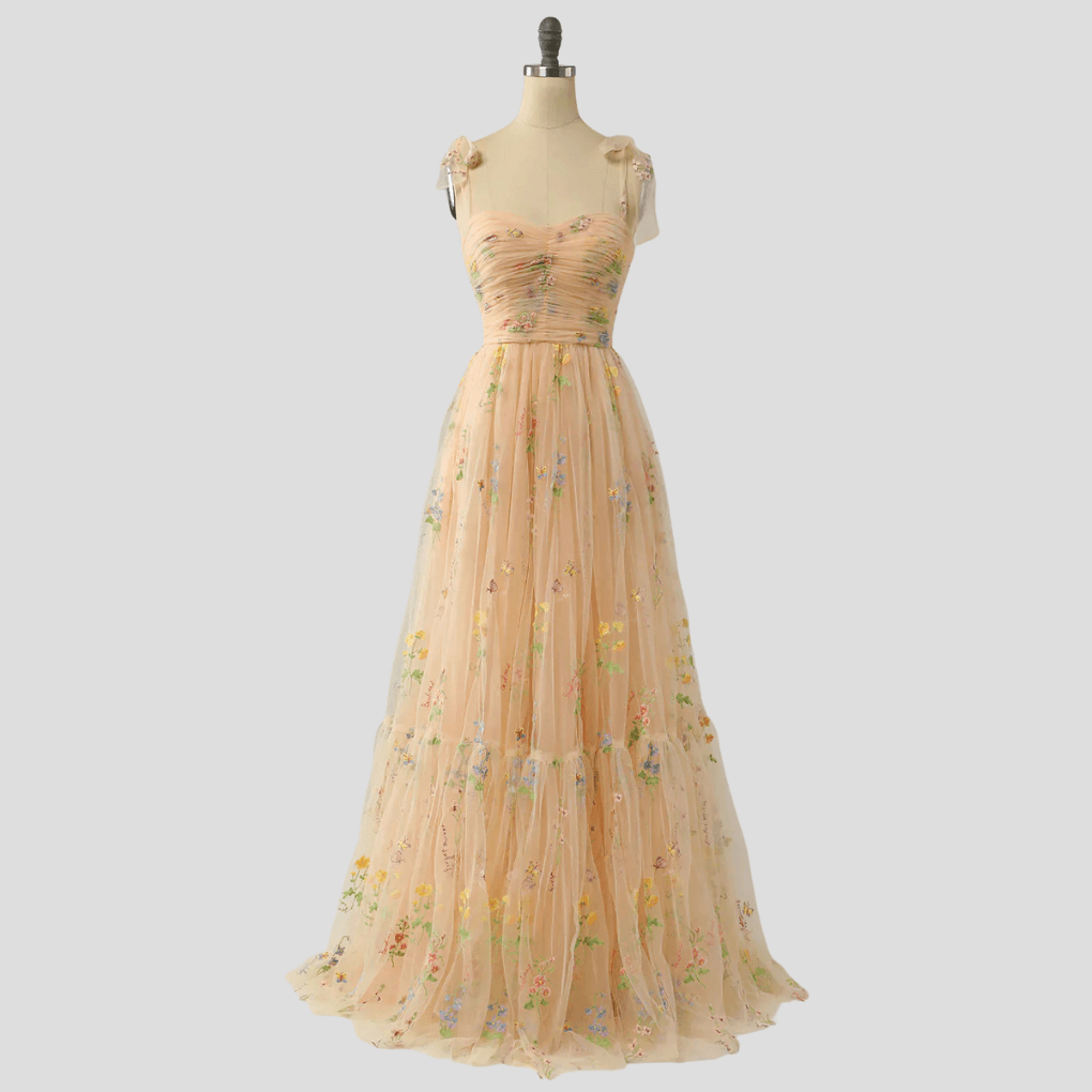 Besticktes Tüll-Ballkleid mit Blumenmuster für die Weihnachtsfeier