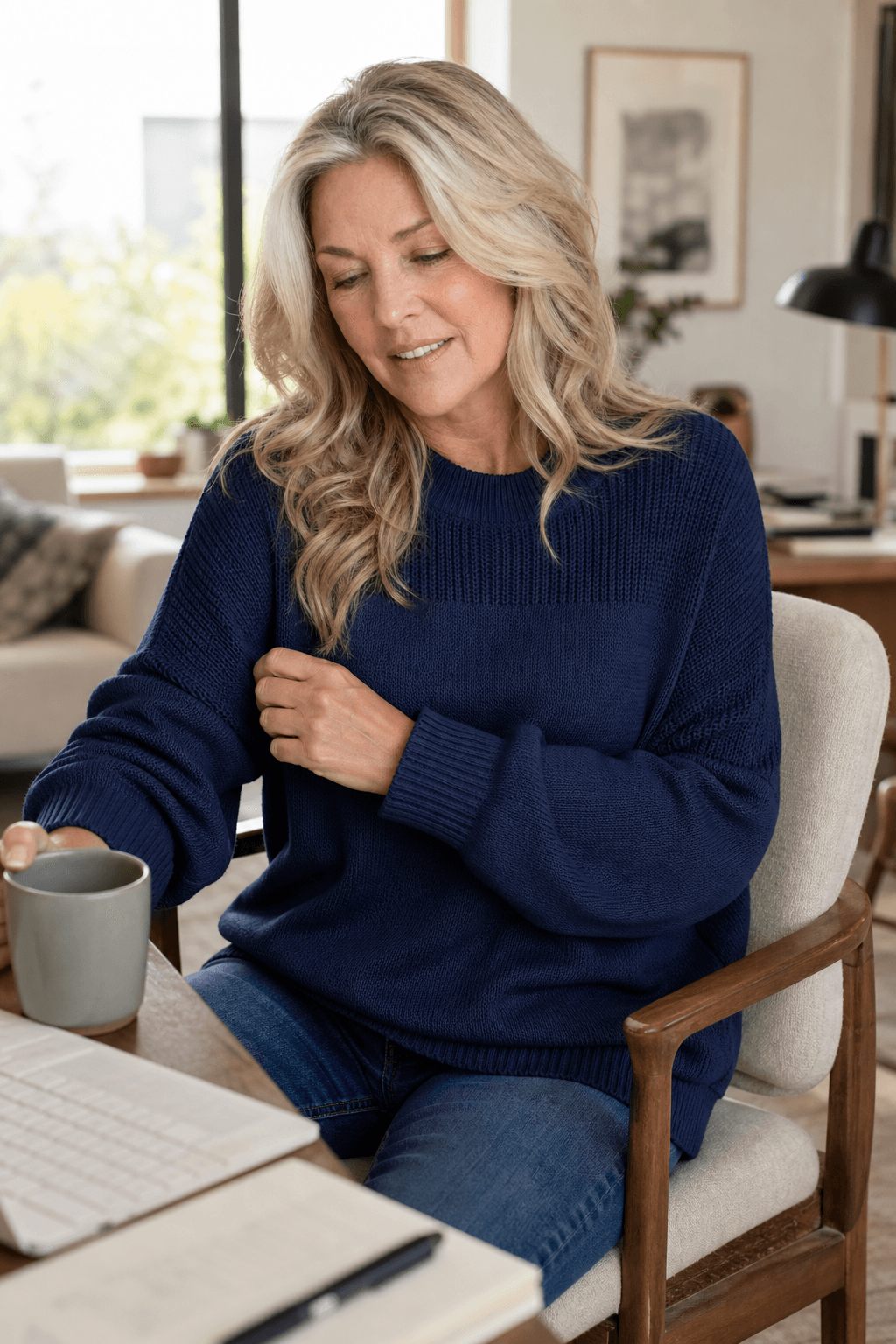 Oversized Damen Rippstrick-Wollpullover mit Wasserfallausschnitt und lässigem Schulterfall