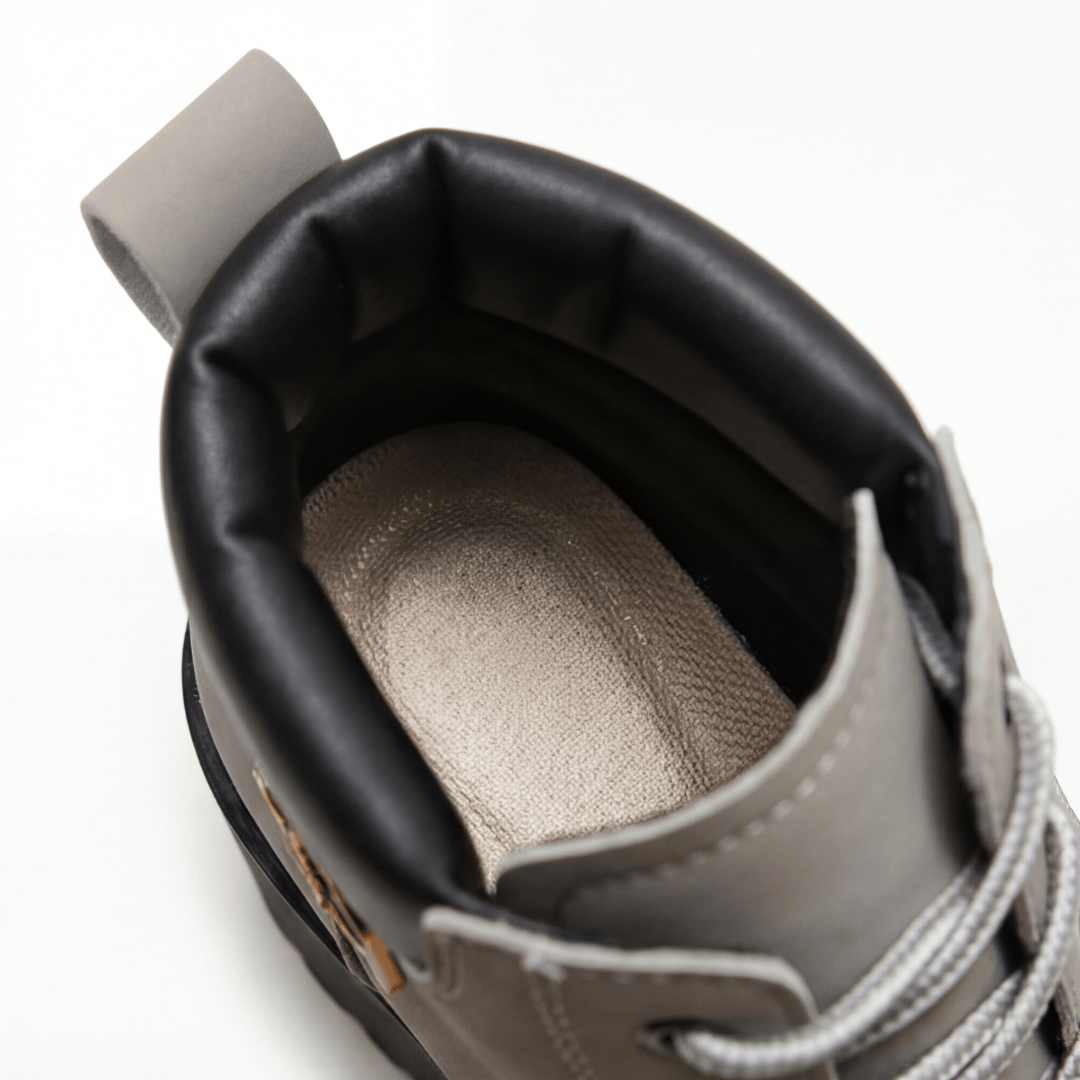 Chunky Plateau-Boots mit Blockabsatz und Schnürung