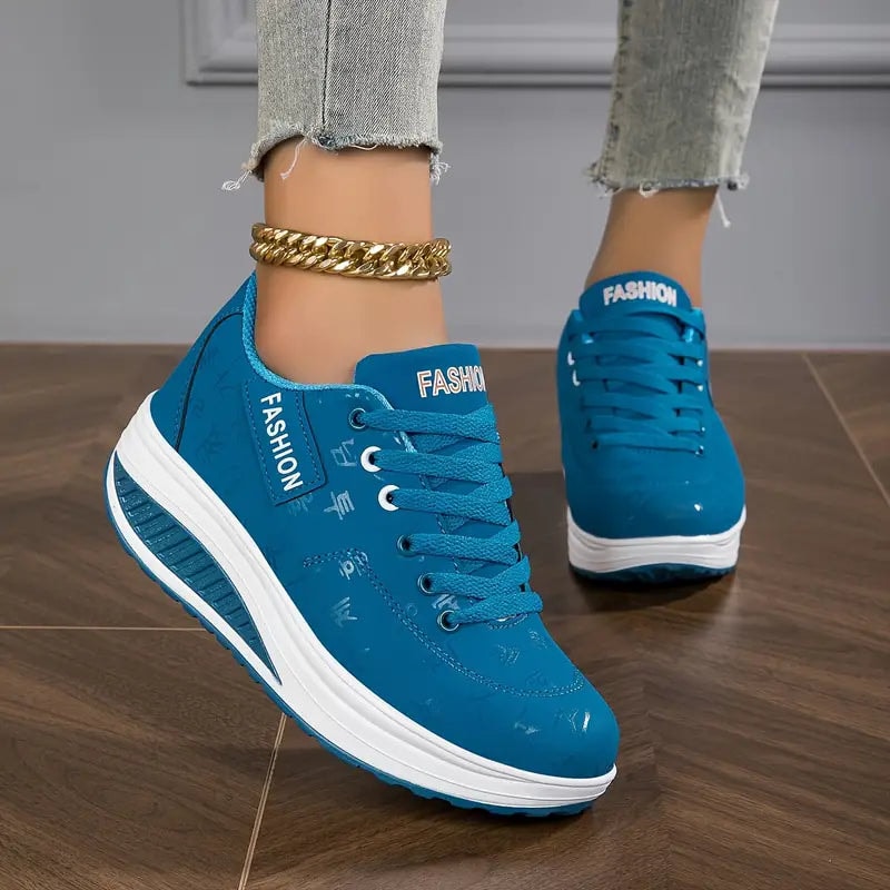 Damen Sneakers mit bequemer Plateau-Sohle und Schnürung