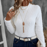 Flauschiger Damen-Norwegerpullover in Weiss mit Stehkragen und Langarm