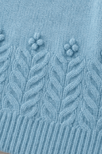 Zopfmuster Rundhals Strickpullover mit Blumendetails am Saum
